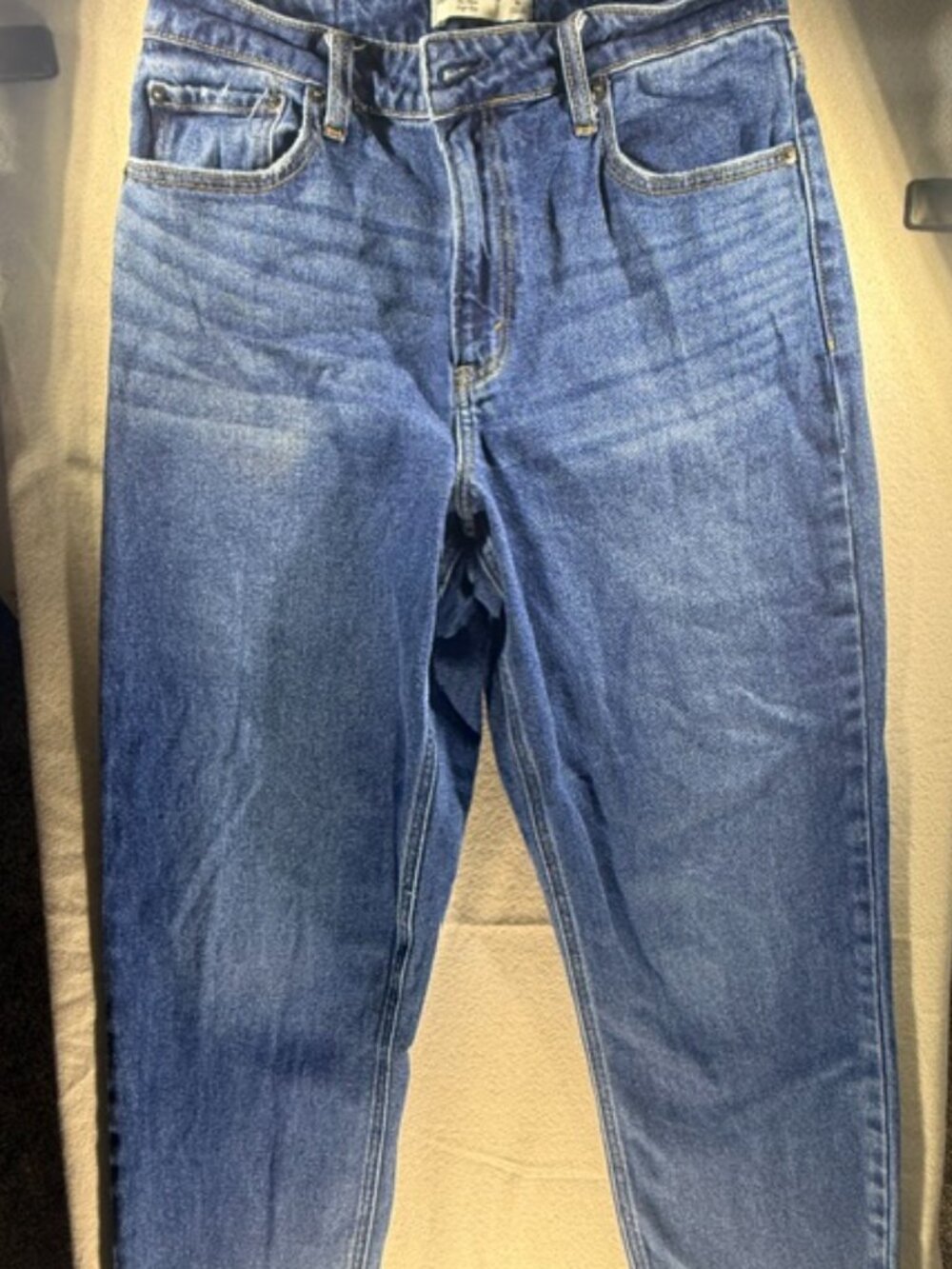 Abercrombie & Fitch dark wash Jeans size 8/29